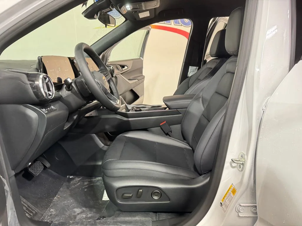 New 2026 Summit White Chevrolet LT image 8