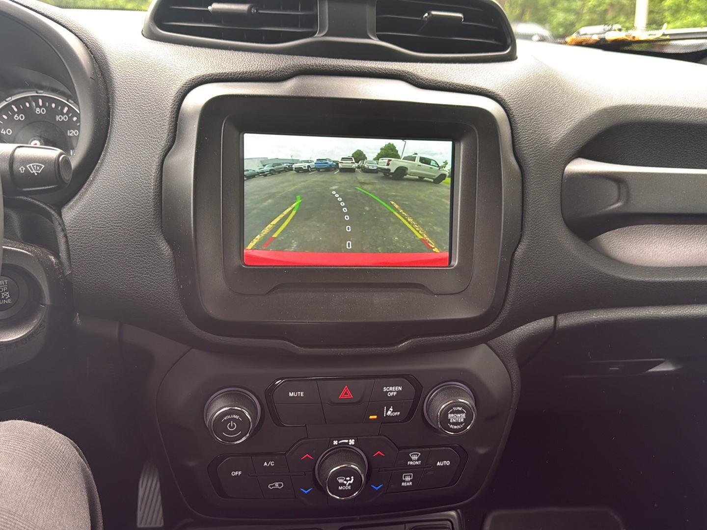 Used 2021 Colorado Red Clearcoat Jeep Latitude image 6