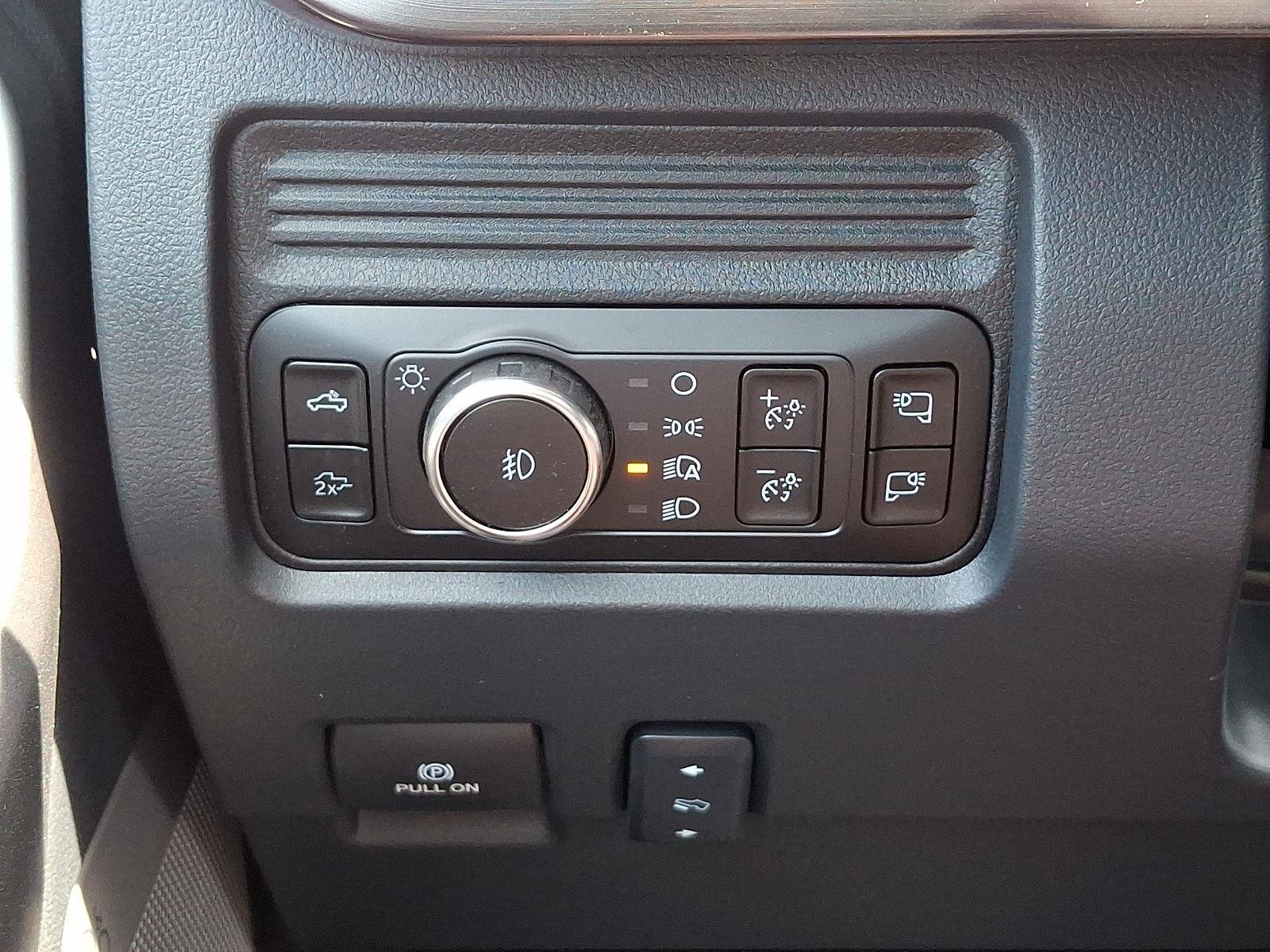 New 2026 Carbonized Gray Metallic Ford F-250® Lariat® image 16