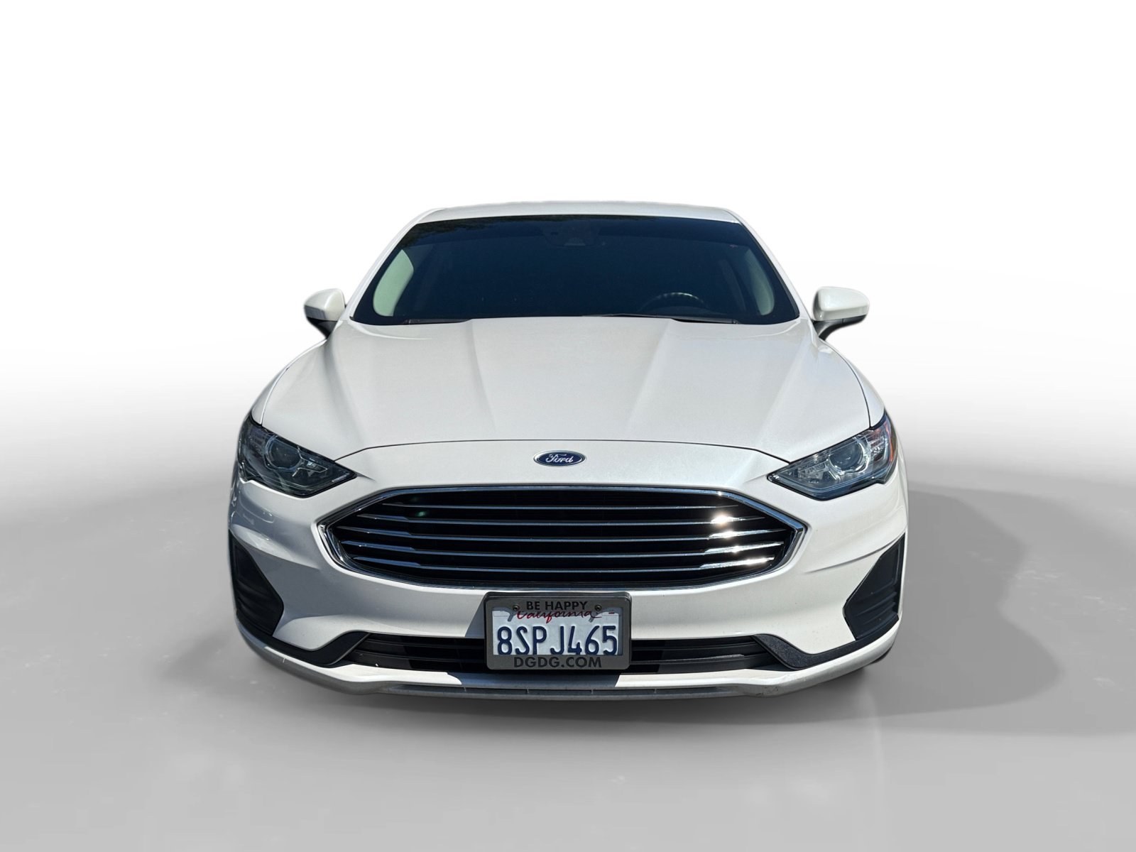 Used 2020 White Platinum Clearcoat Metallic Ford SE image 8