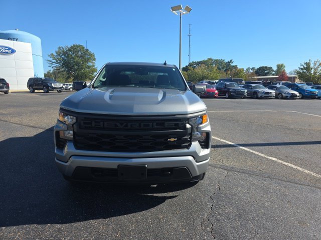Used 2025 Gray Chevrolet Custom image 8