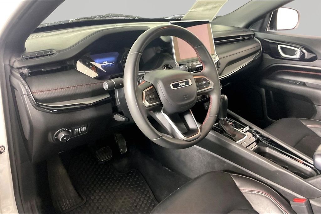 2025 Jeep Compass Trailhawk - Photo 16