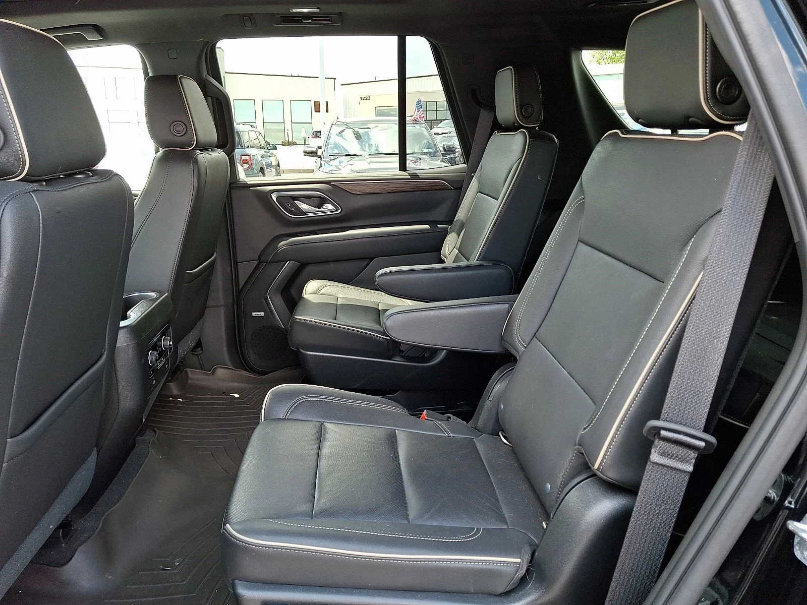 Used 2021 Black Chevrolet Premier image 11