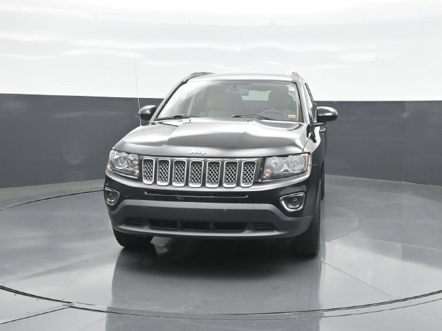 Used 2015 Jeep Compass Latitude with VIN 1C4NJDEB9FD333478 for sale in Kansas City