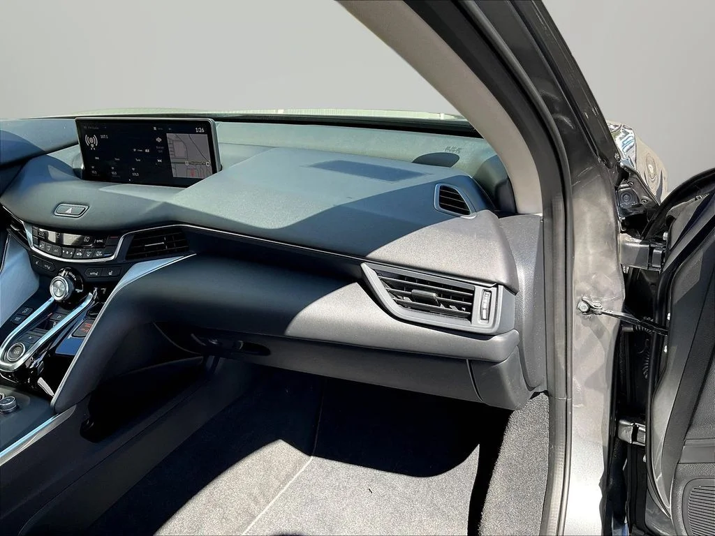 Certified Used 2025 Liquid Carbon Metallic Acura Technology Package image 26