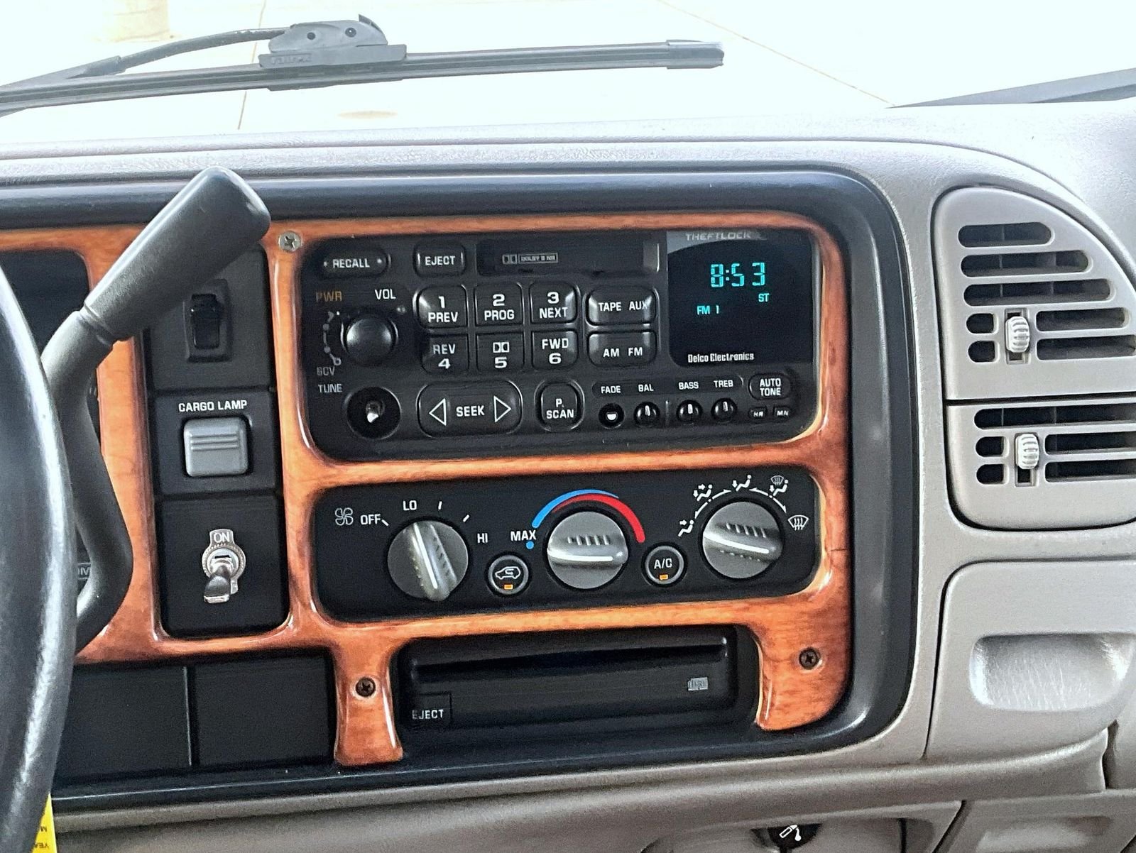 Used 1997 White Chevrolet Base image 14