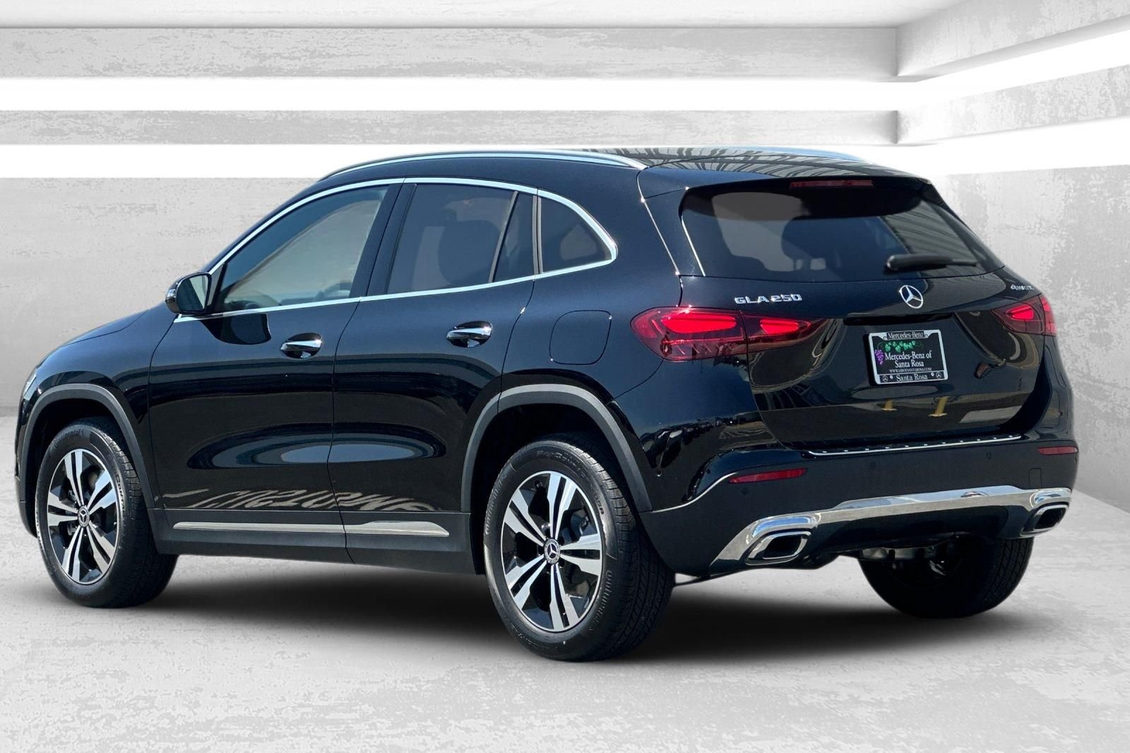 Certified Used 2025 Black Mercedes-Benz GLA 250 image 6