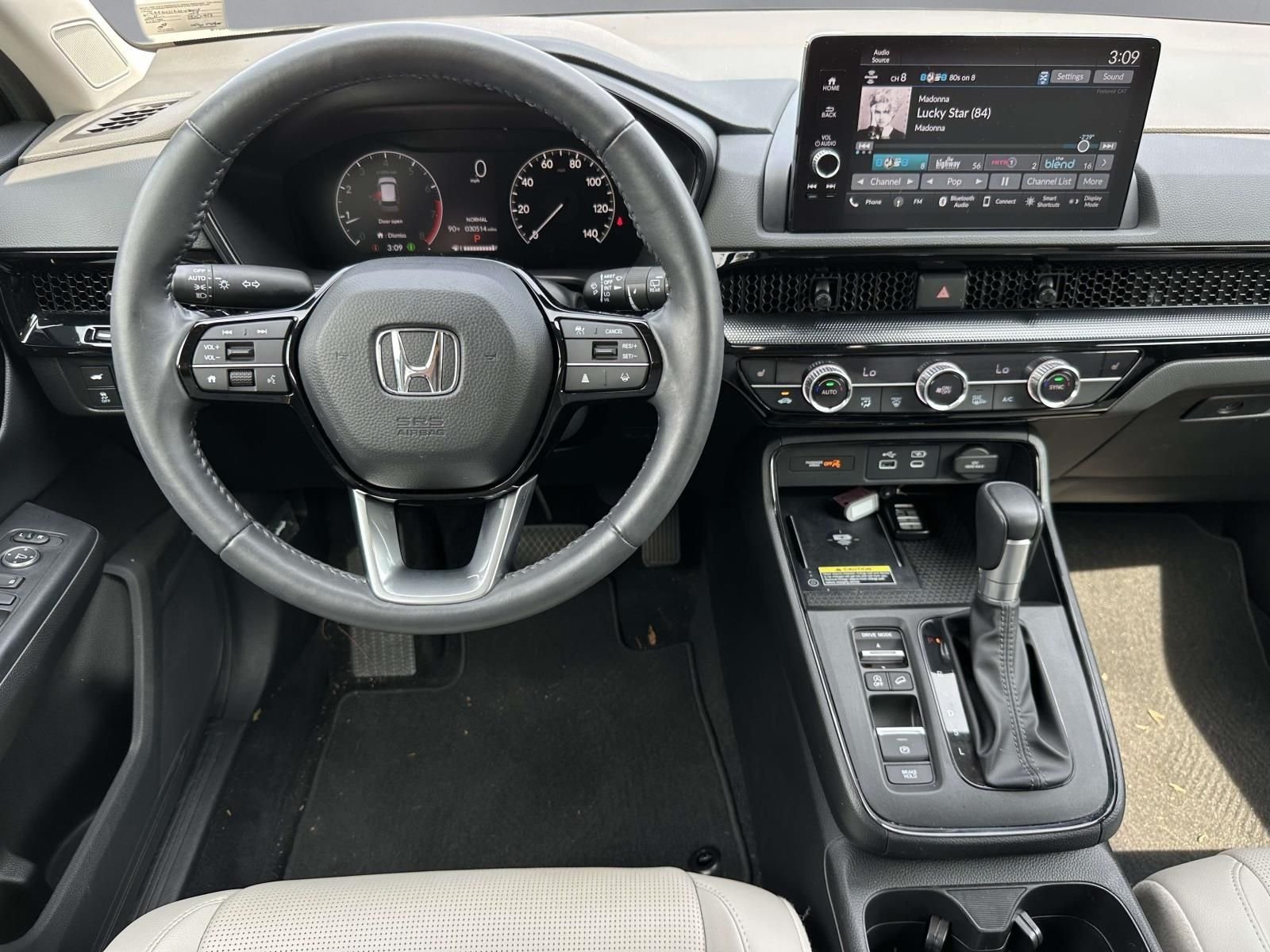 Used 2024  Honda EX-L image 3