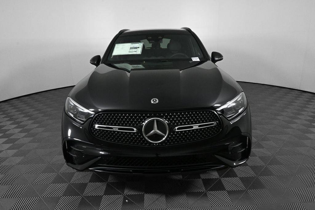 New 2026 Obsidian Black Metallic Mercedes-Benz GLC 300 image 35