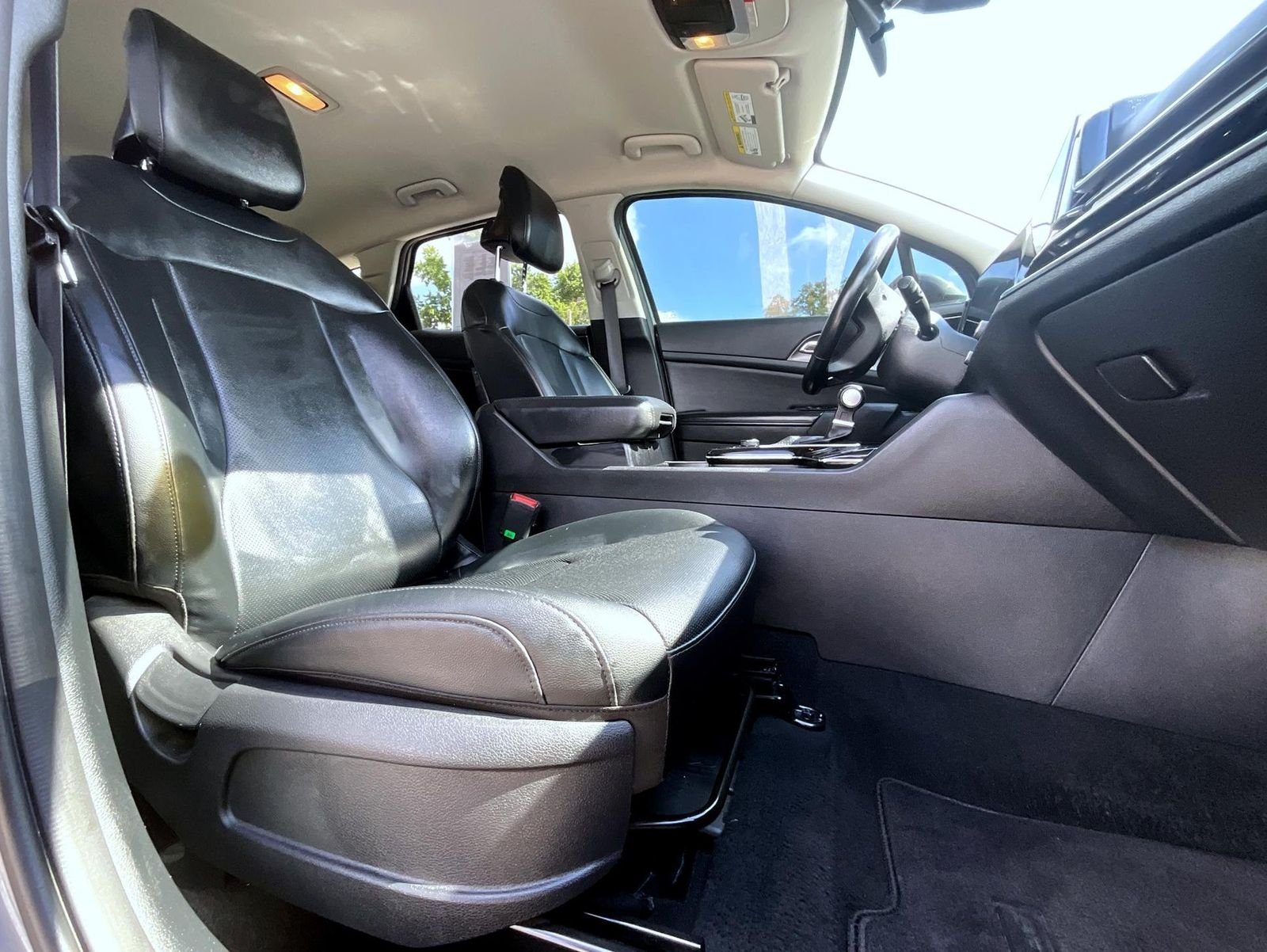 Used 2023 Silver Kia EX image 18