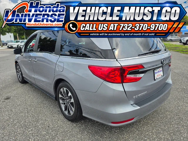 Used 2022 Lunar Silver Metallic Honda EX-L image 4