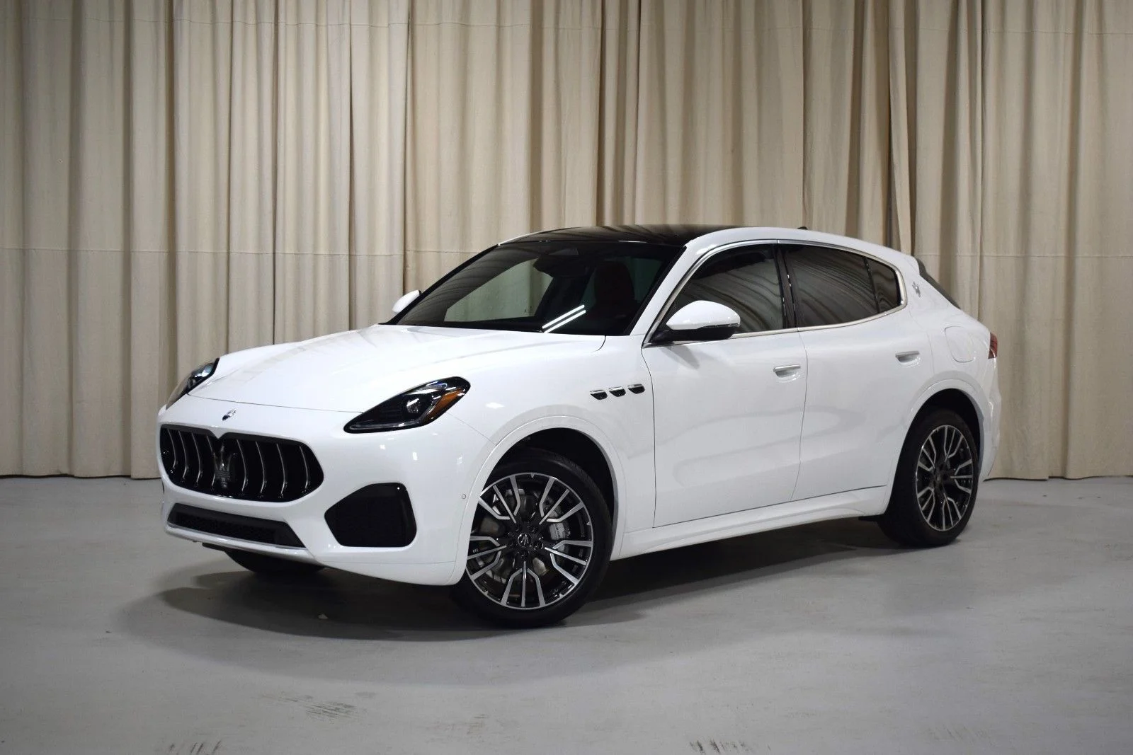 New 2025  Maserati  image 1