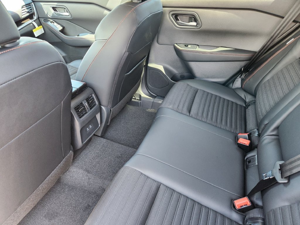 2026 Nissan Rogue Rock Creek - Photo 15