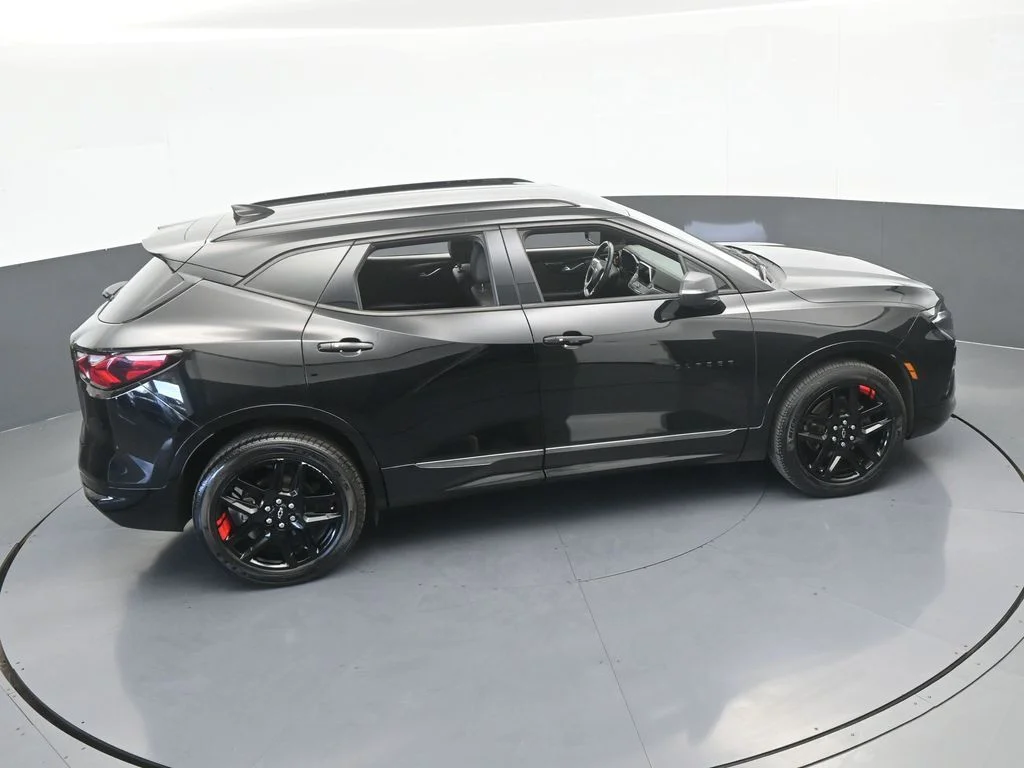 Used 2020 Black Chevrolet RS image 68
