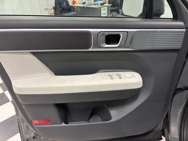 New 2026 Gray Hyundai SE image 8
