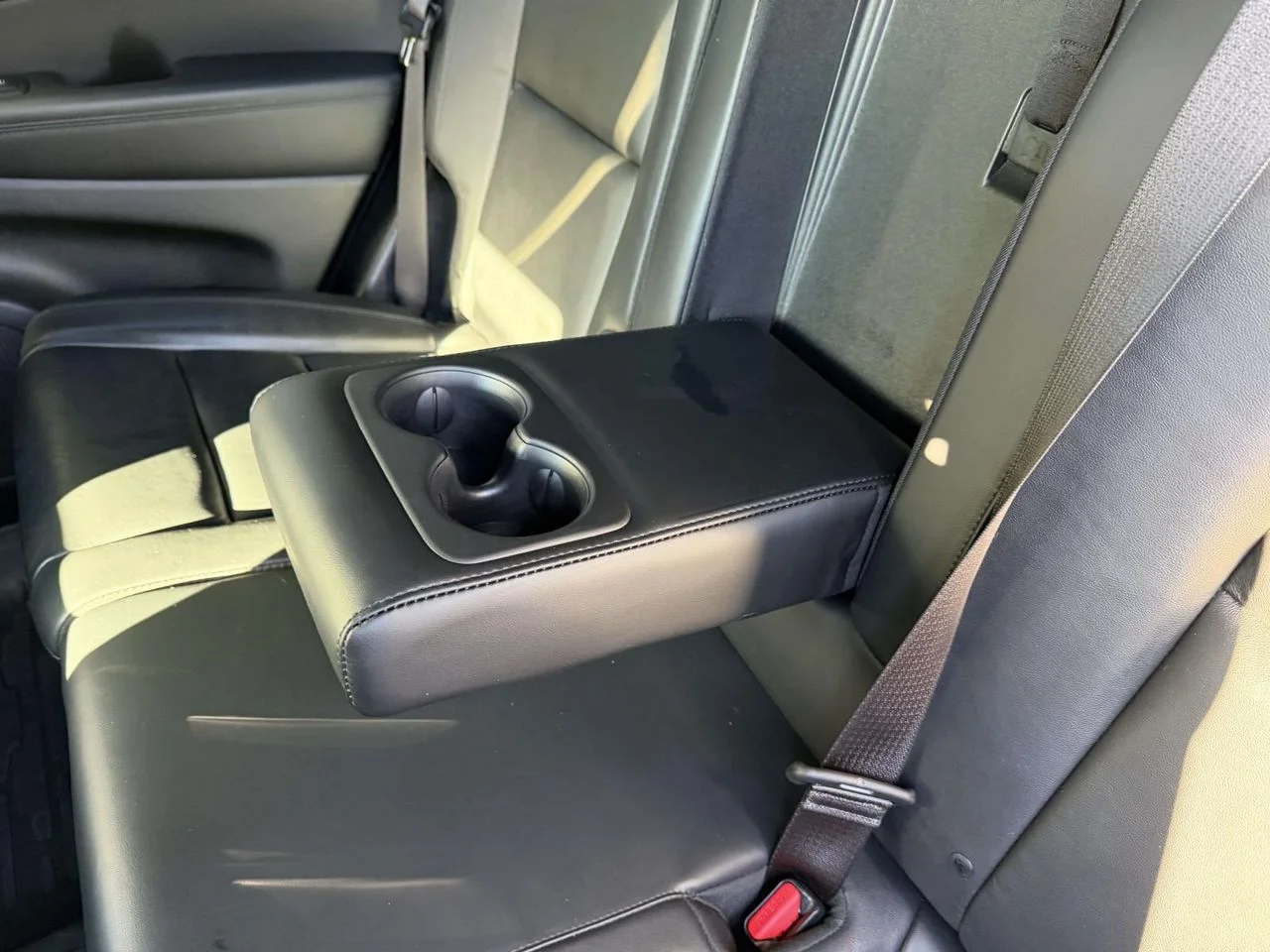 Used 2021 Granite Crystal Metallic Clearcoat Jeep Limited 4x4 image 22