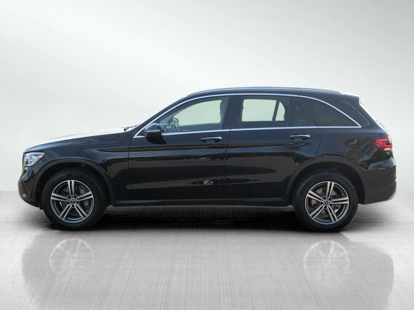 Used 2020 Black Mercedes-Benz GLC 300 4MATIC® SUV image 2
