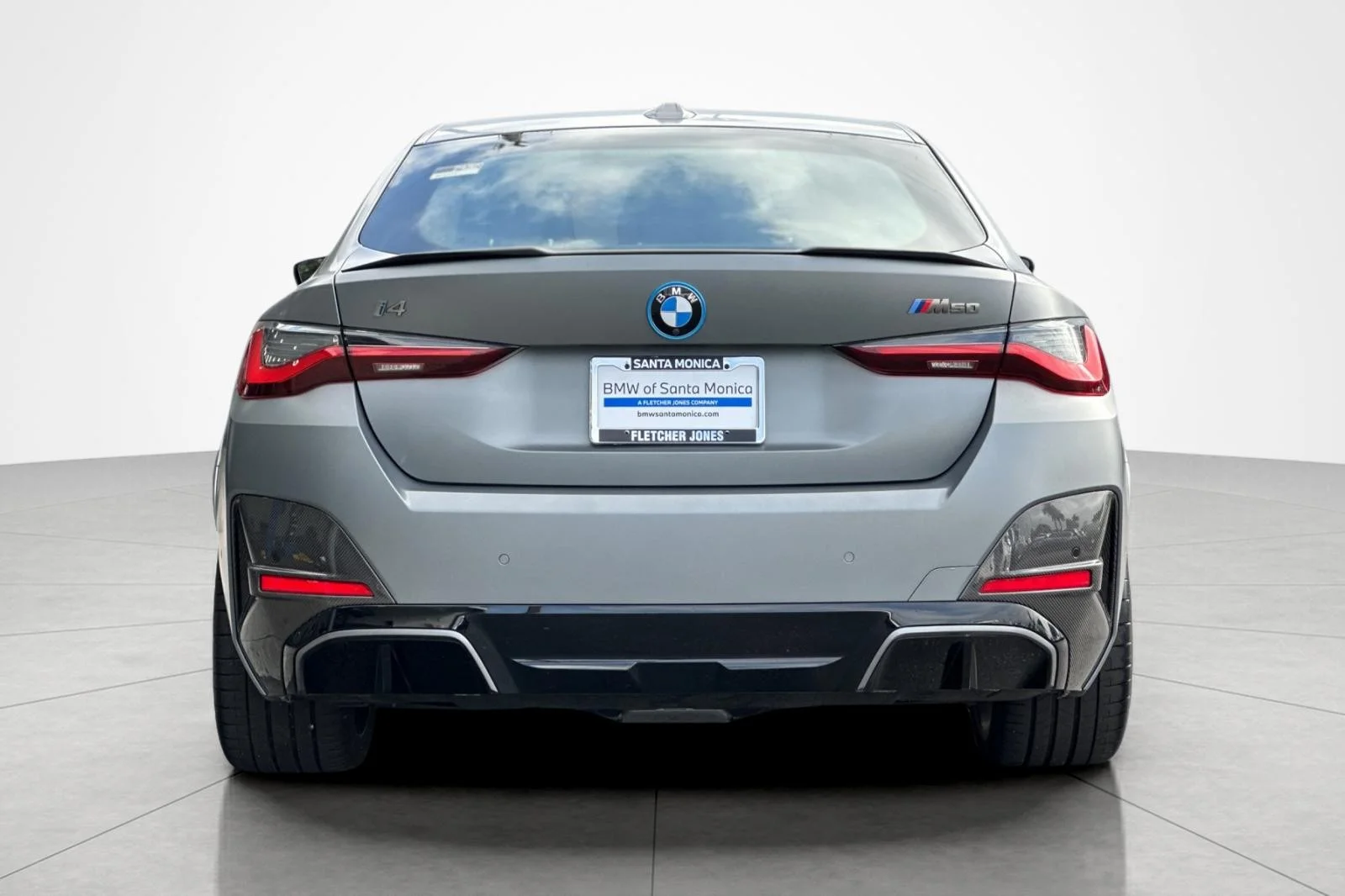 Used 2023 Frozen Pure Grey II Metallic BMW M50 image 4