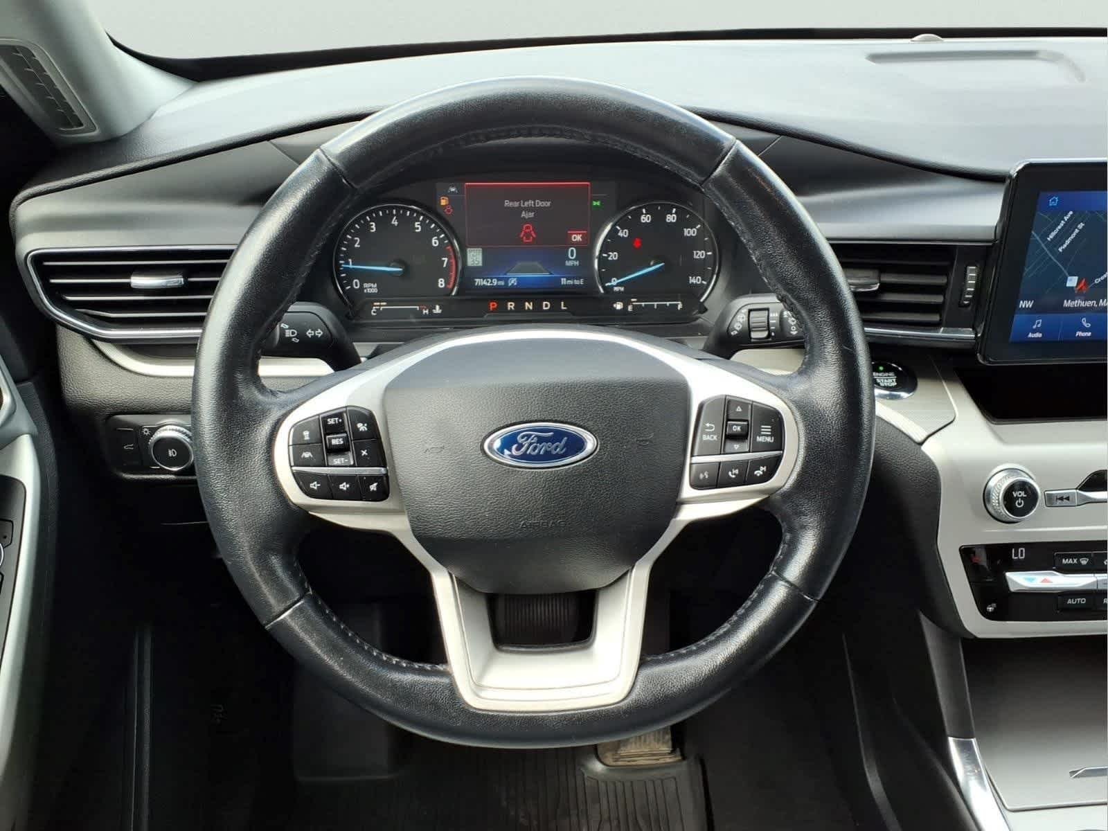 Used 2021 Star White Metallic Tri-Coat Ford XLT image 19