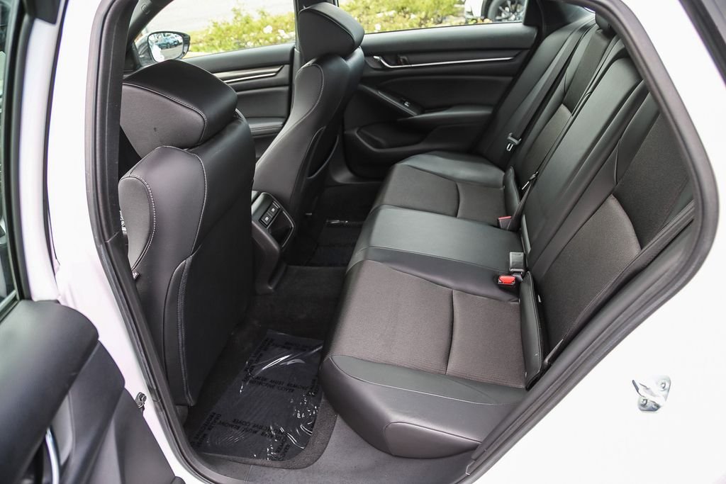 Used 2021 Platinum White Pearl Honda Sport image 18