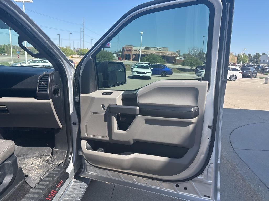 Used 2018 Silver Ford XLT image 25
