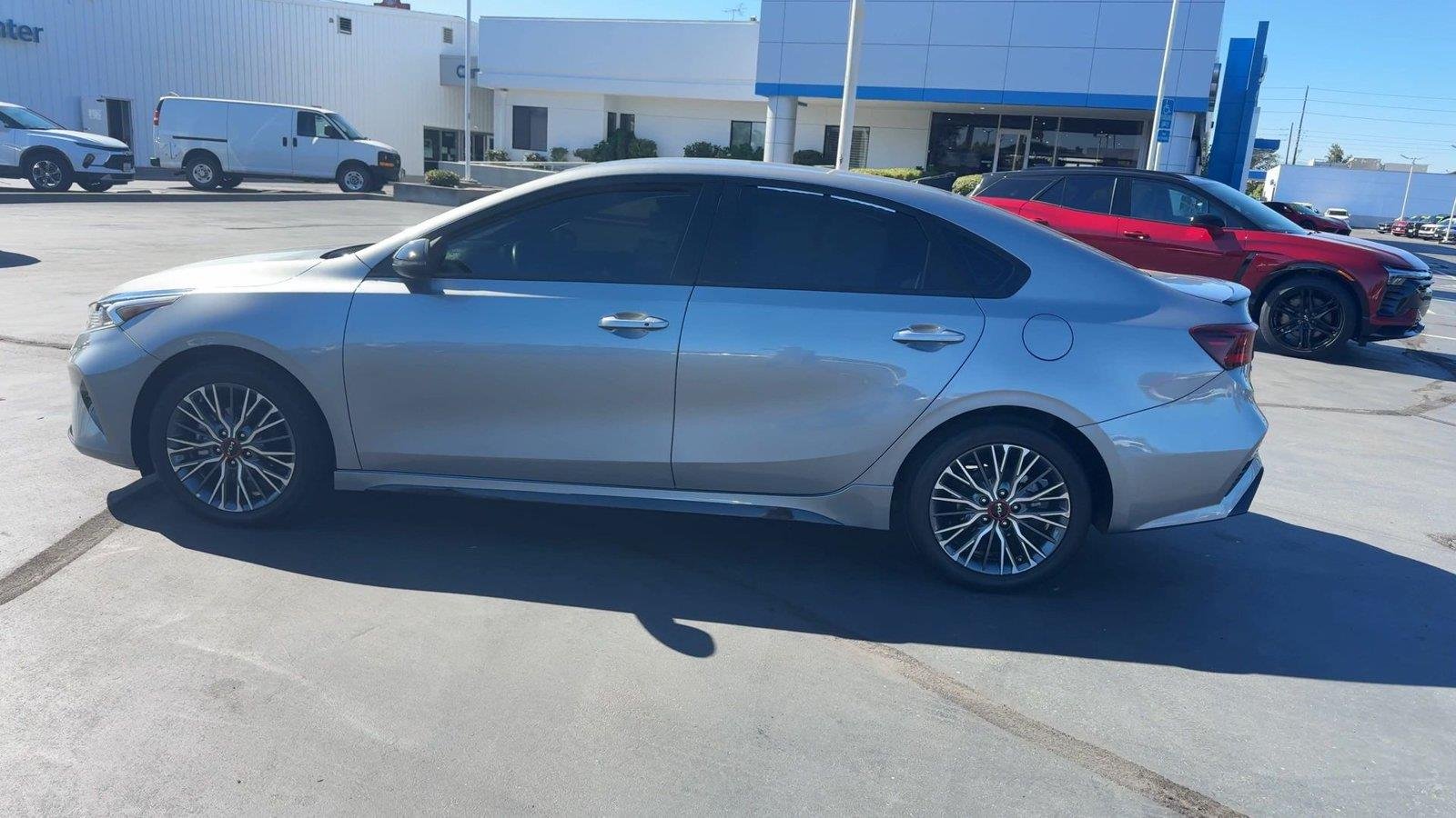 2023 Kia Forte GT-Line - Photo 8