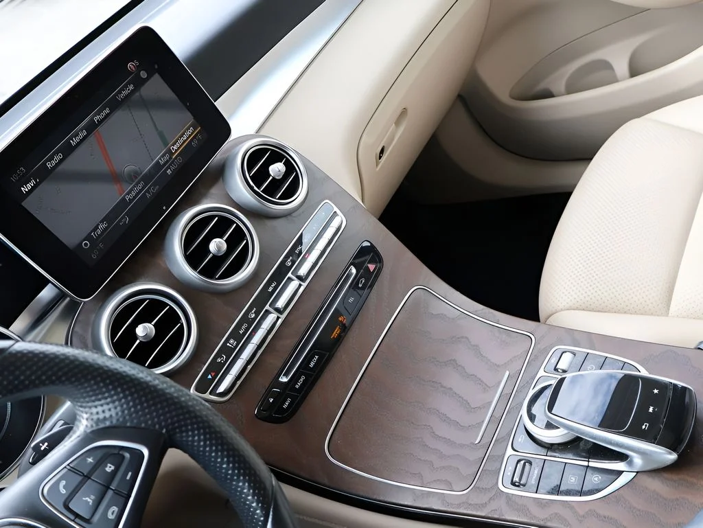 Used 2018 Diamond Silver Metallic Mercedes-Benz GLC 300 image 21