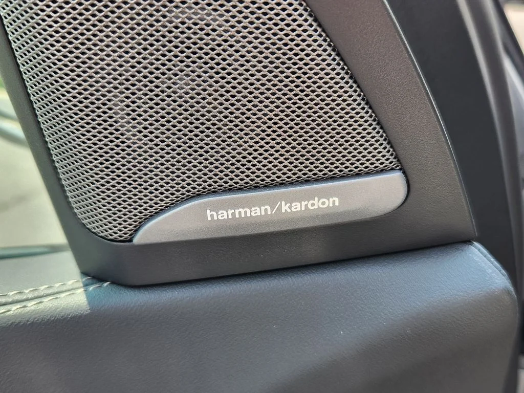 New 2026 Skyscraper Grey Metallic BMW xDrive40i image 16
