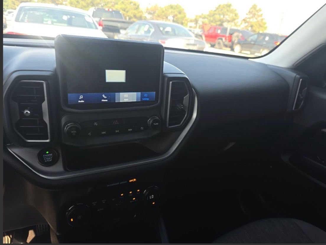 Used 2021 White Ford Big Bend image 4
