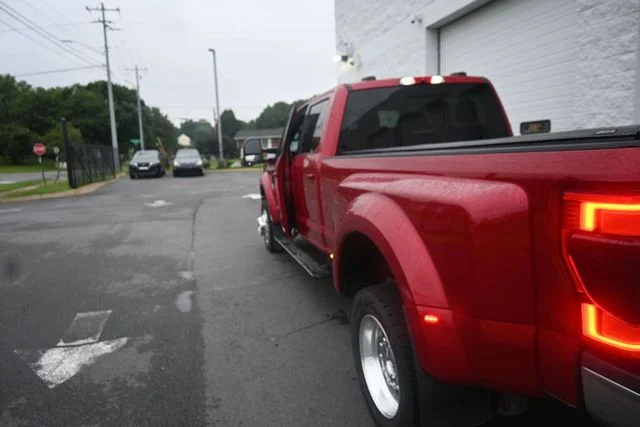 Used 2022 Red Ford Lariat image 27