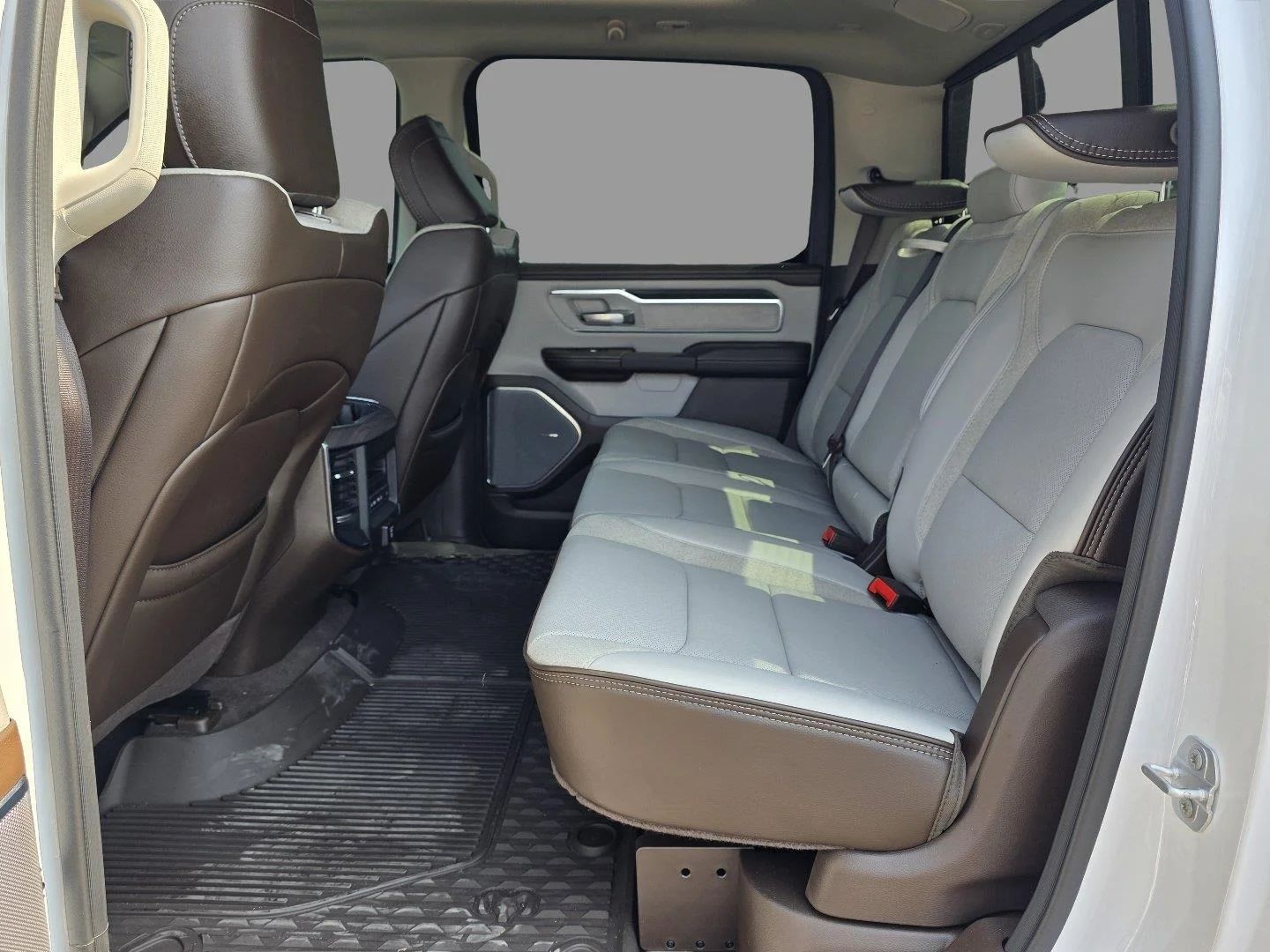 Used 2026 Bright White Clearcoat Ram Laramie image 30