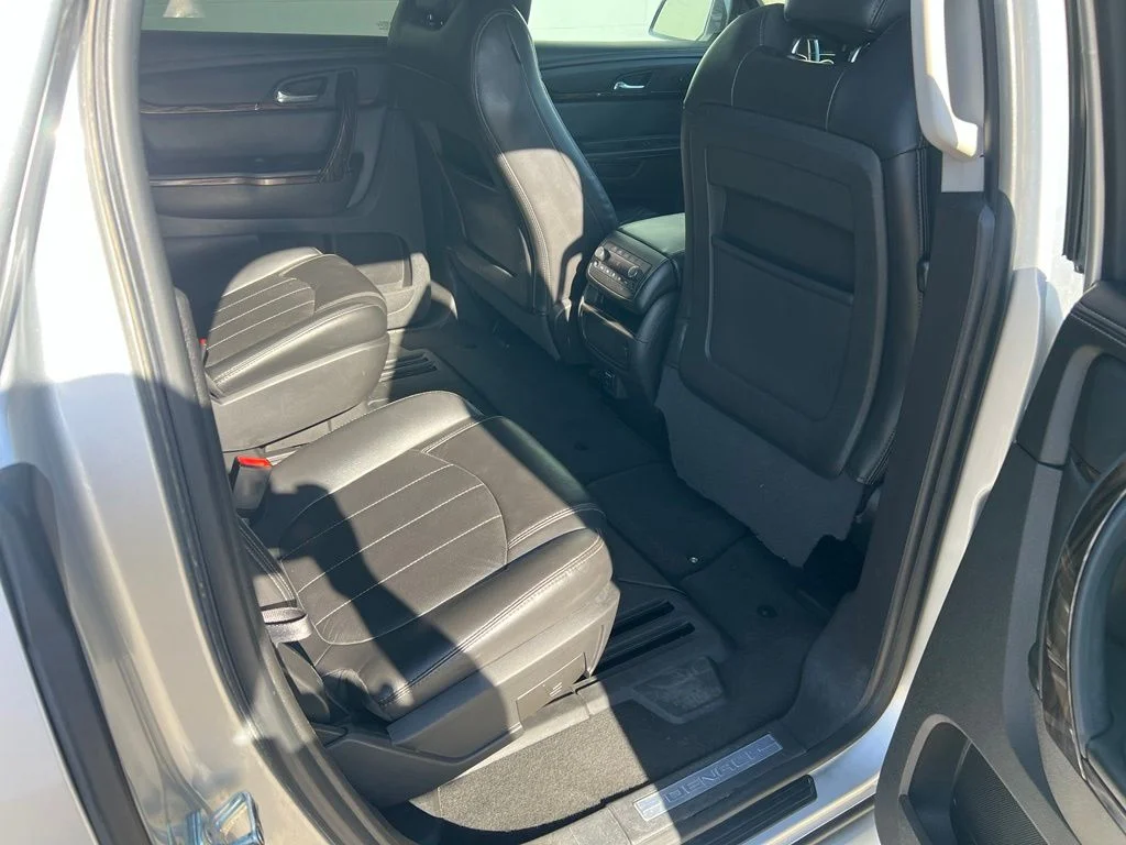 2016 GMC Acadia Denali - Photo 26