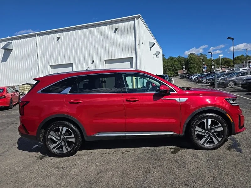 Used 2023 Red Kia EX image 9