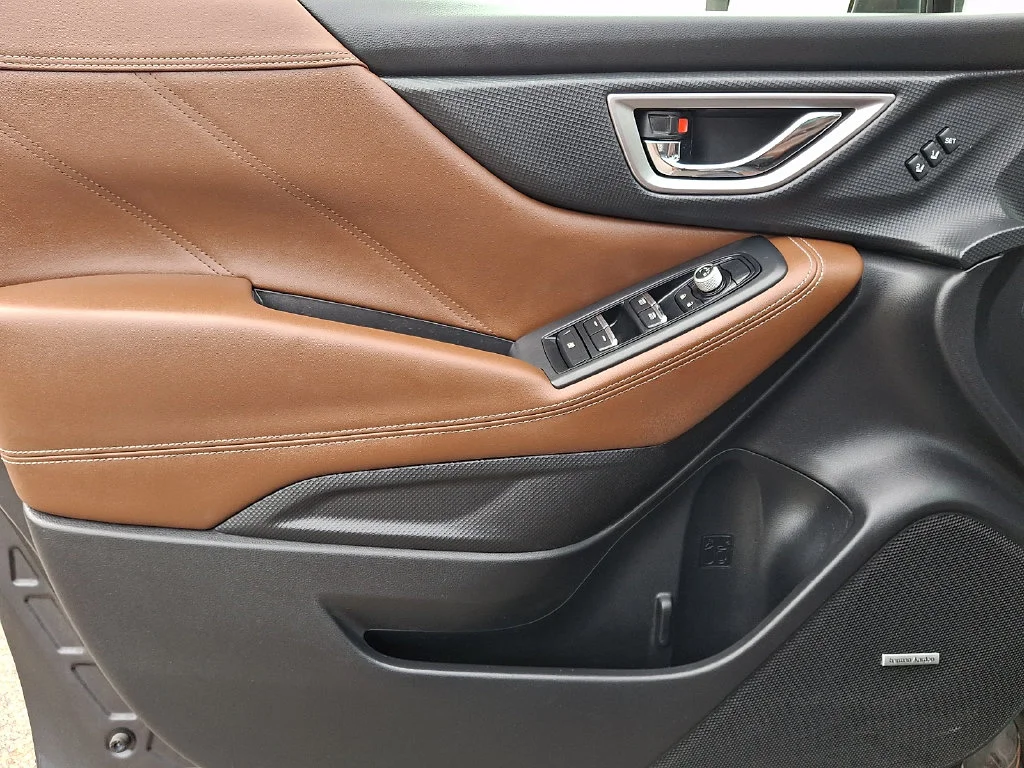 Used 2019 Gray Subaru Touring image 13
