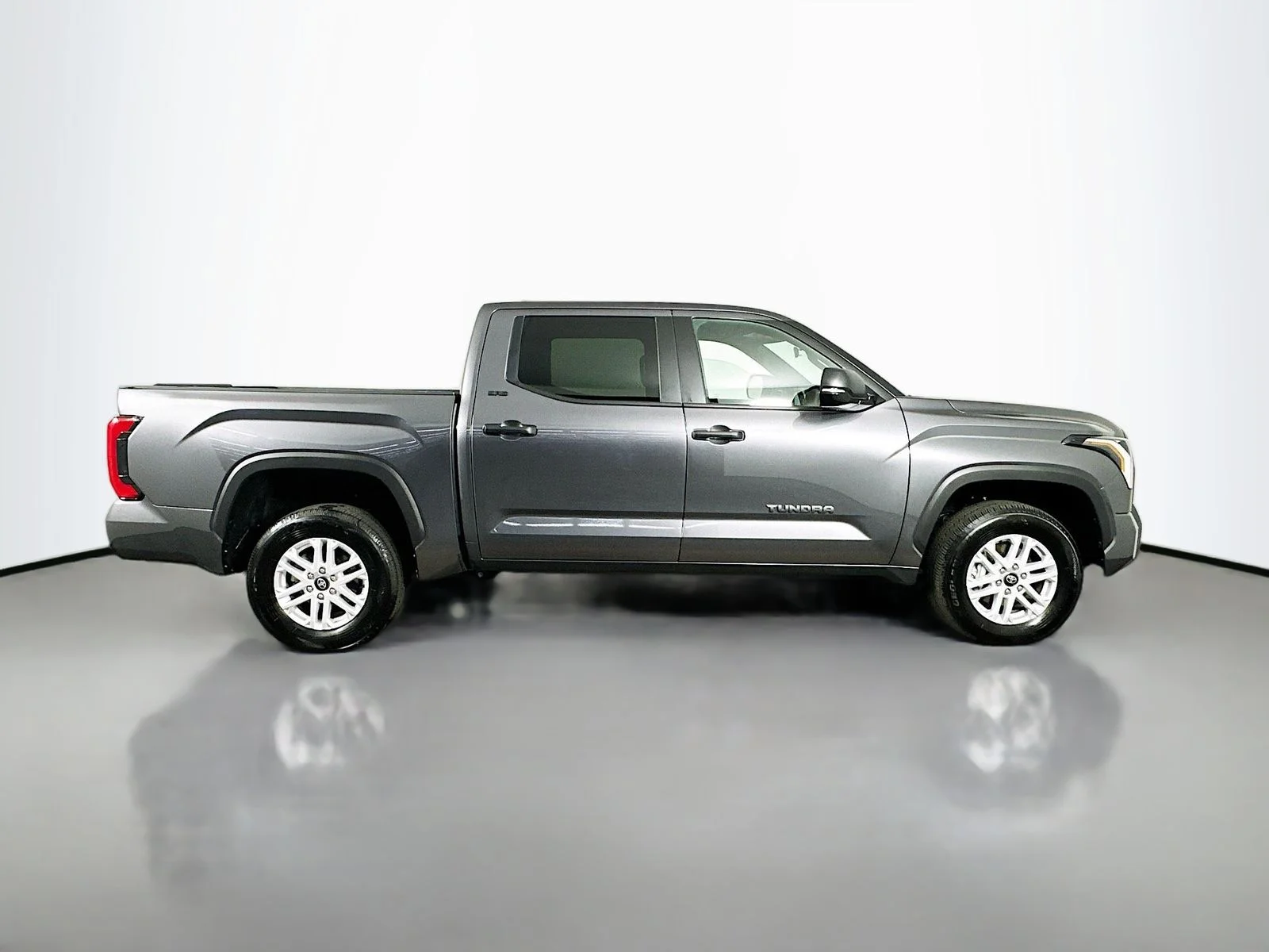 Used 2025 Magnetic Gray Metallic Toyota SR5 image 8