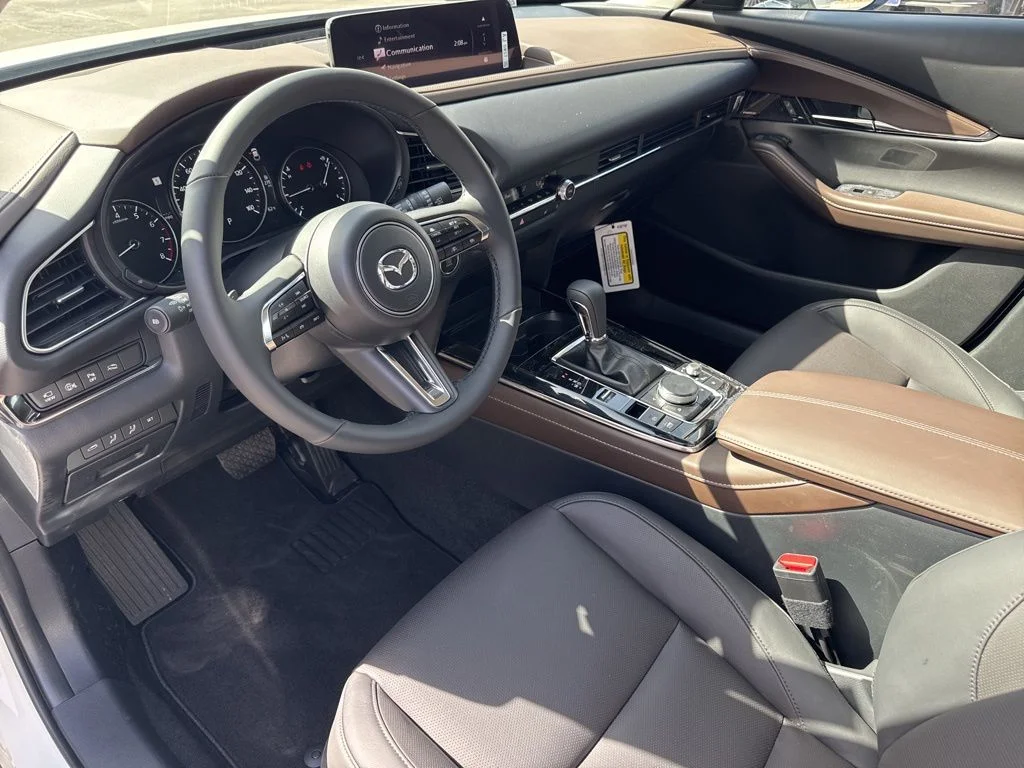 2025 Mazda CX-30 Turbo Premium Plus - Photo 10