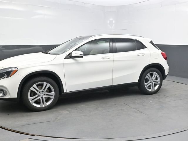 Used 2019 White Mercedes-Benz GLA 250 image 3