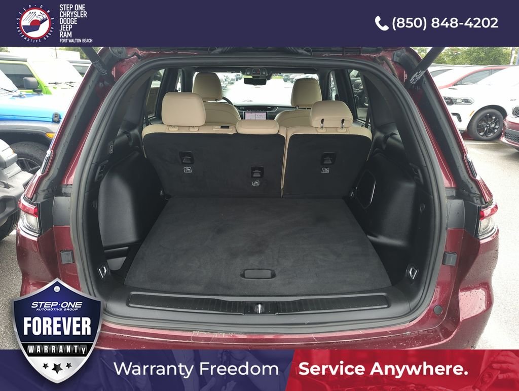 Used 2023 Red Jeep Limited image 28