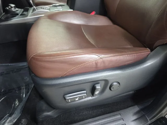 Used 2016 Black Toyota Limited image 29