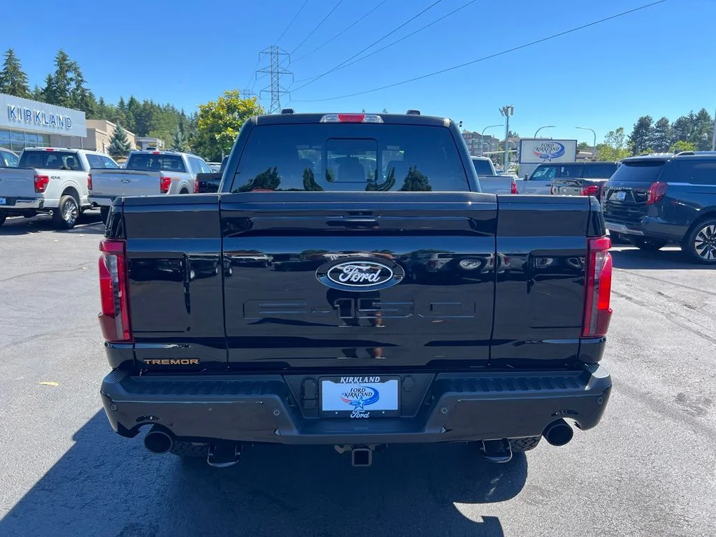 New 2026 Agate Black Metallic Ford Tremor® image 8