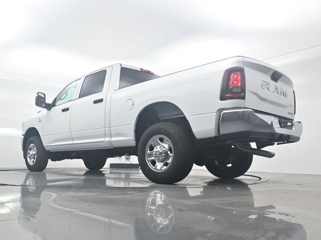 New 2026 Bright White Clear-Coat Exterior Paint RAM Tradesman image 39