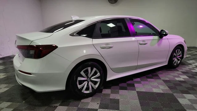 Used 2025 White Honda LX image 7