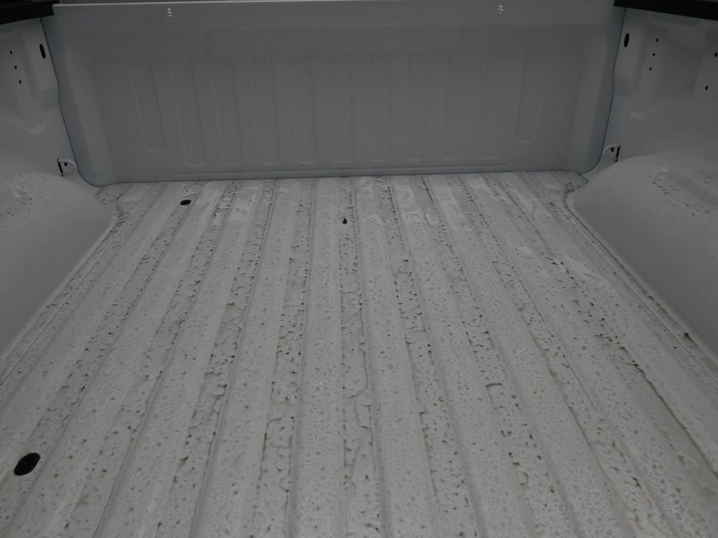 New 2026 Bright White Clear-Coat Exterior Paint RAM Laramie image 29