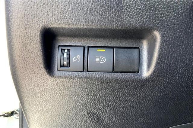 Certified Used 2025 ICE CAP Toyota  image 33