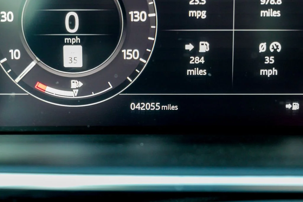 Used 2020 Santorini Black Metallic Land Rover HSE image 49