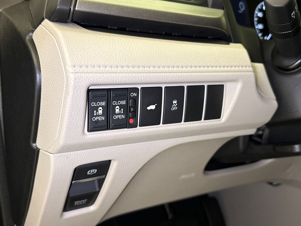 2026 Honda Odyssey EX-L - Photo 24
