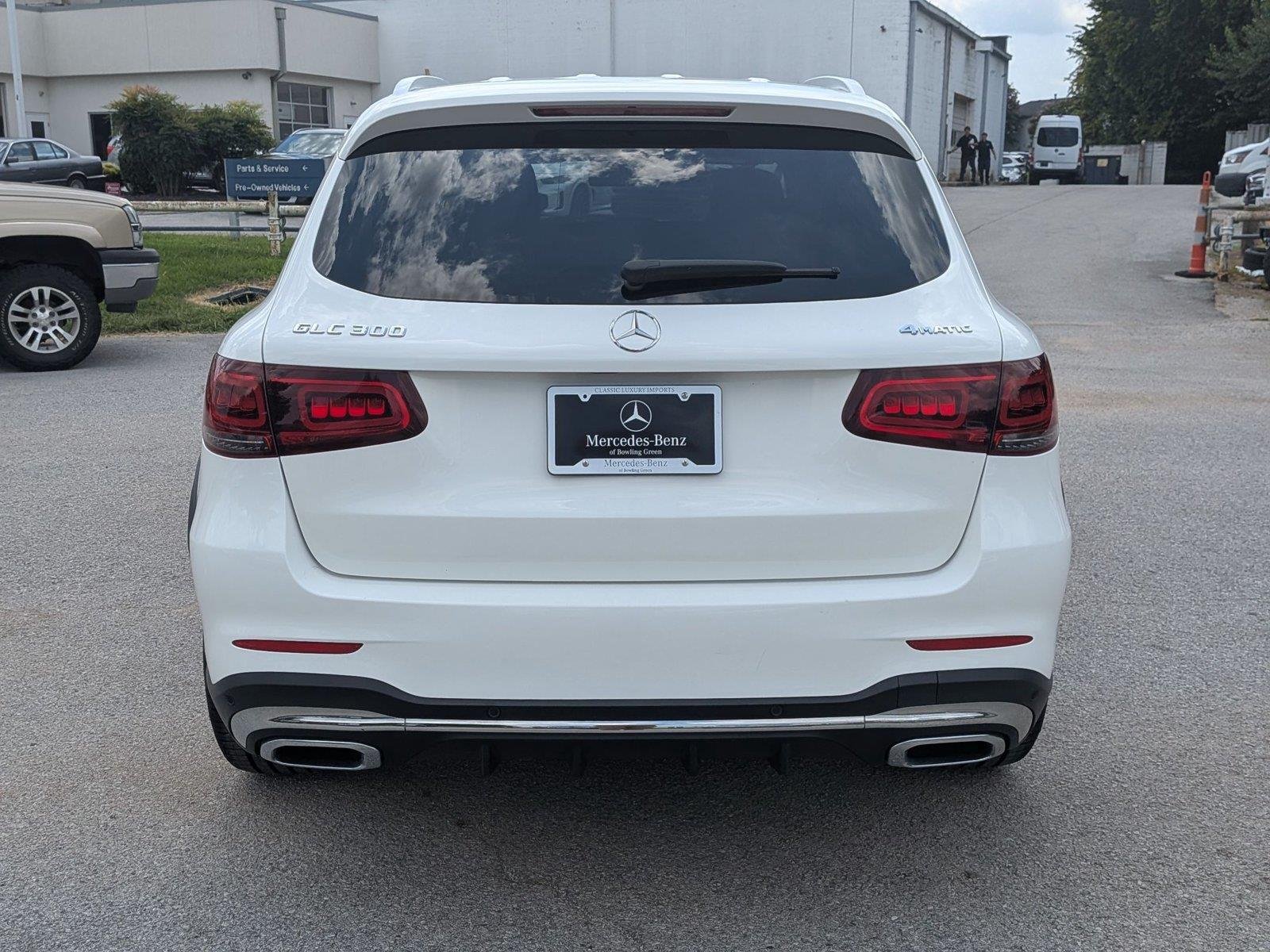 Used 2022 Polar White Mercedes-Benz GLC 300 image 4