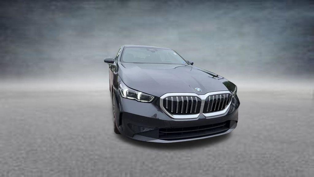New 2026 Dark Graphite Metallic BMW 530i xDrive image 15