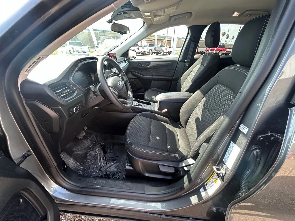 Used 2025 Gray Ford Active image 11