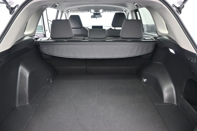 Used 2025 White Toyota XLE image 12